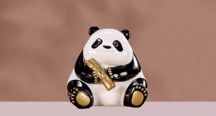 Brass crafts, Panda hug bamboo crafts, Panda holding bamboo section, Desktop decorations, Panda figure, Desktop ornaments, Home decorations, Friend gifts, Kids gifts, Free shipping-LECJAS