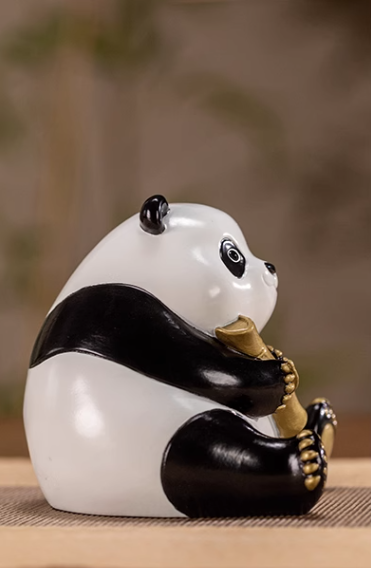 Brass crafts, Panda hug bamboo crafts, Panda holding bamboo section, Desktop decorations, Panda figure, Desktop ornaments, Home decorations, Friend gifts, Kids gifts, Free shipping-LECJAS